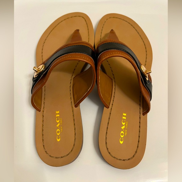 Coach women’s size 7 Eileen sandals - Picture 1 of 9